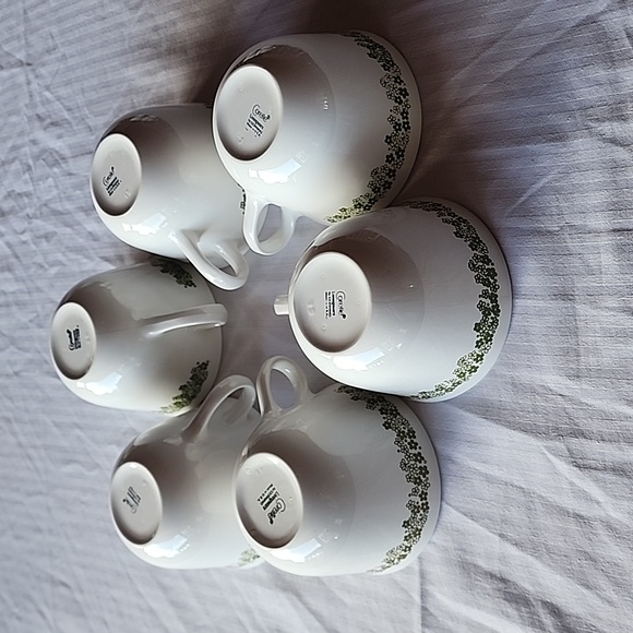 Lot of 6 Vintage Corelle Crazy Daisy/ Spring Blossom Design. Cups - Picture 1 of 8